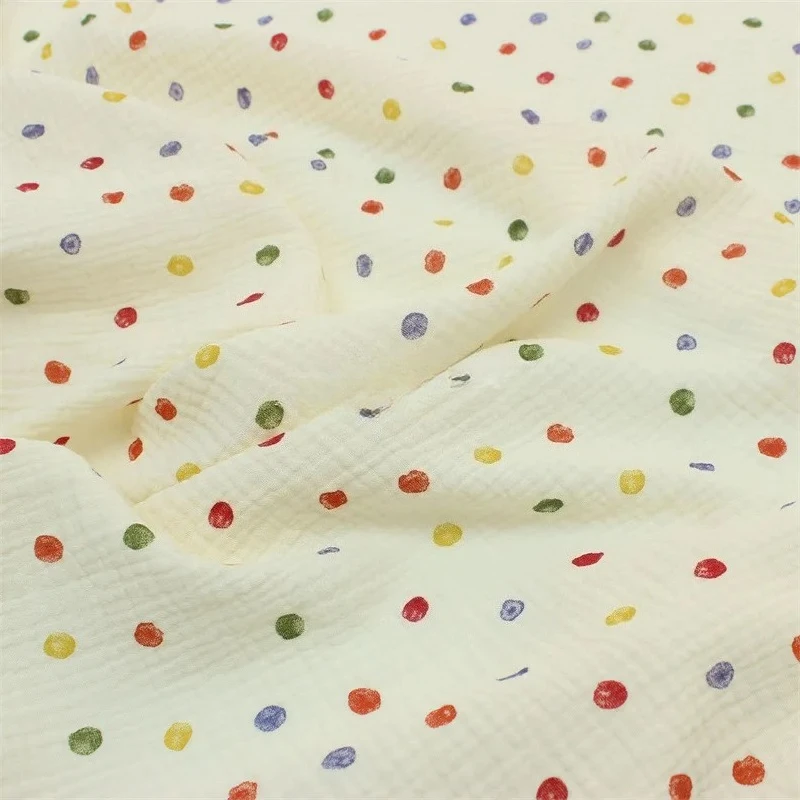 Baby Clothing Patterns Free - 135x50cm 多用途ダブルガーゼ生地、クラシックな水玉模様、ベビー服生地、家の装飾用縫製生地