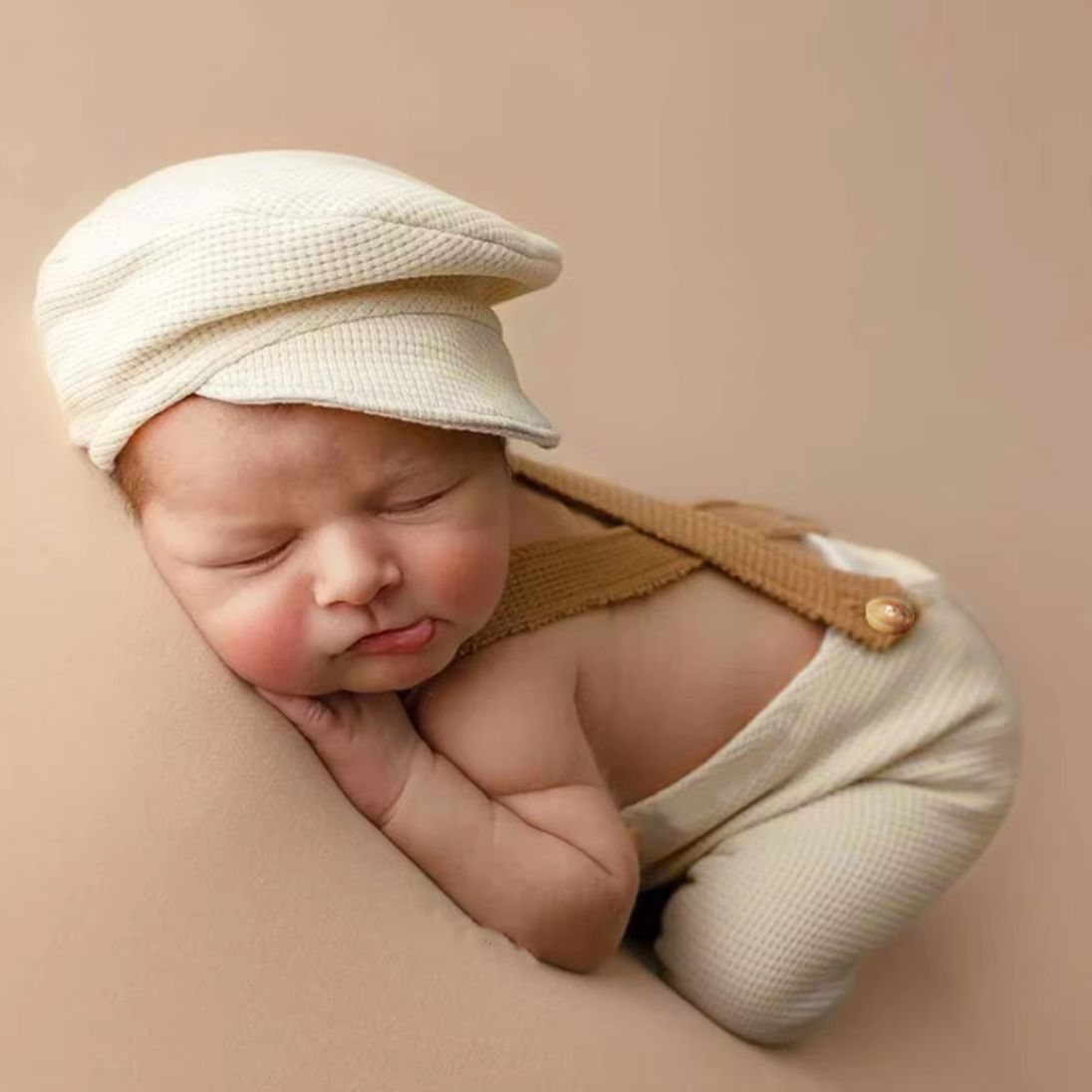 Ylsteed 新生児男の子用写真撮影衣装 カスケットキャッ - Baby Clothing Onesies のレビューと価格